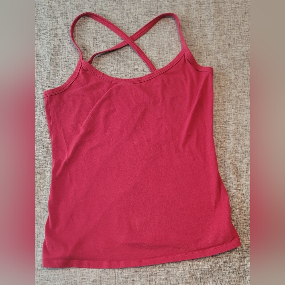 Old Navy Red Fitted Cross Back Tank Top M